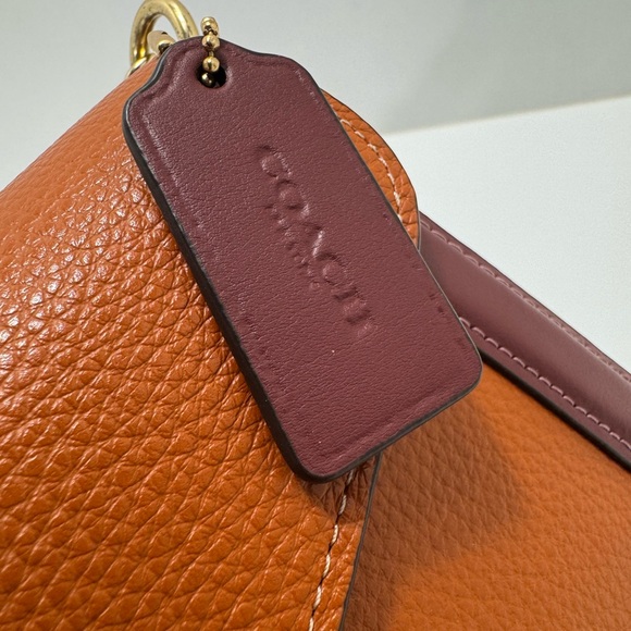 COACH Georgie Shoulder Bag Elegant Two-Tone Leather - Picture 10 of 14